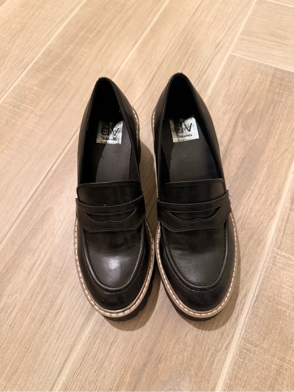 Dolce Vita Black Leather Penny Loafers with Contrasting Stitch, Size 7